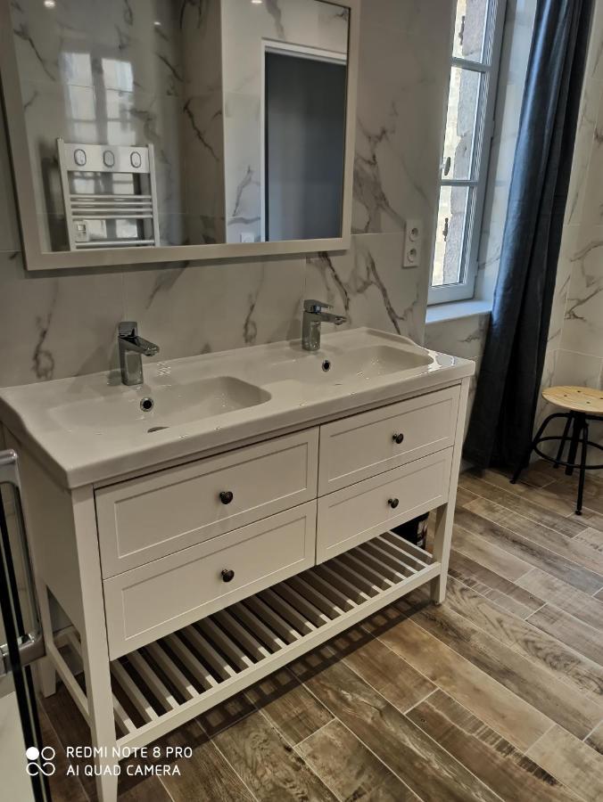 Triplex 110 M2 Centre Historique Avec Jacuzzi Dinan Apartment Bagian luar foto